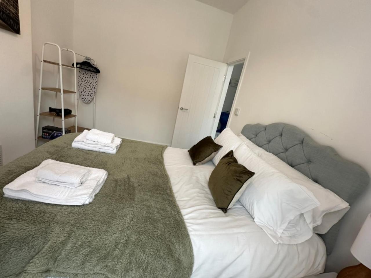 Studio Flat 2A Central קולווין ביי מראה חיצוני תמונה
